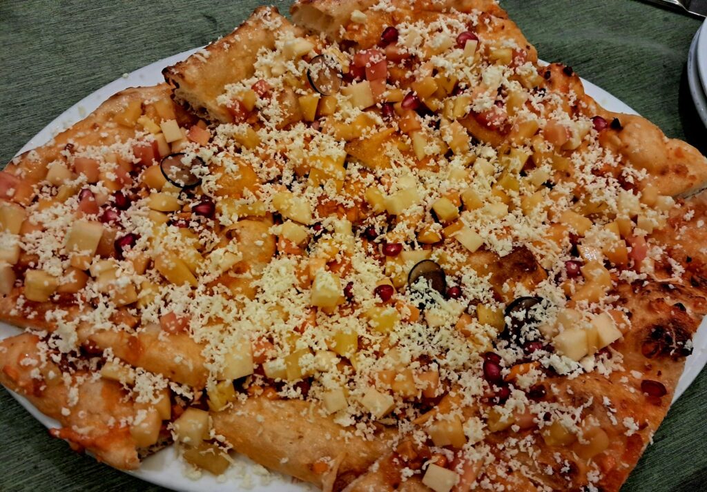 কপার চিমনি রেস্টুরেন্ট- জিইসি ব্রাঞ্চের স্পেশাল ফ্যামিলি নান